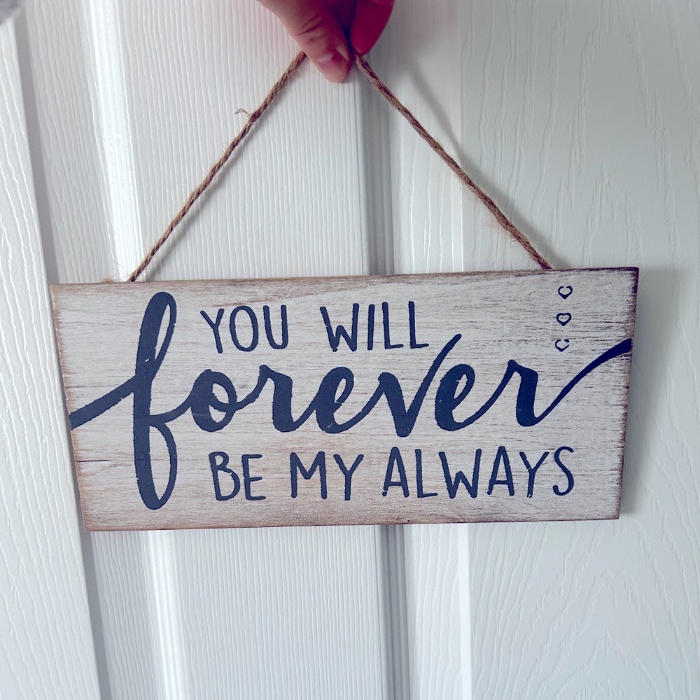Love Hanging sign - rustic decor